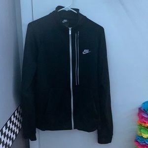 Black original Nike tech design, worn by agent 00